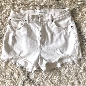 Abercrombie Curve Love High Rise Mom Shorts size 28 White